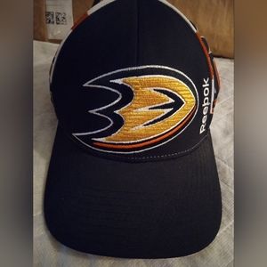 Reebok Anaheim Ducks Snapback adjustable ballcap